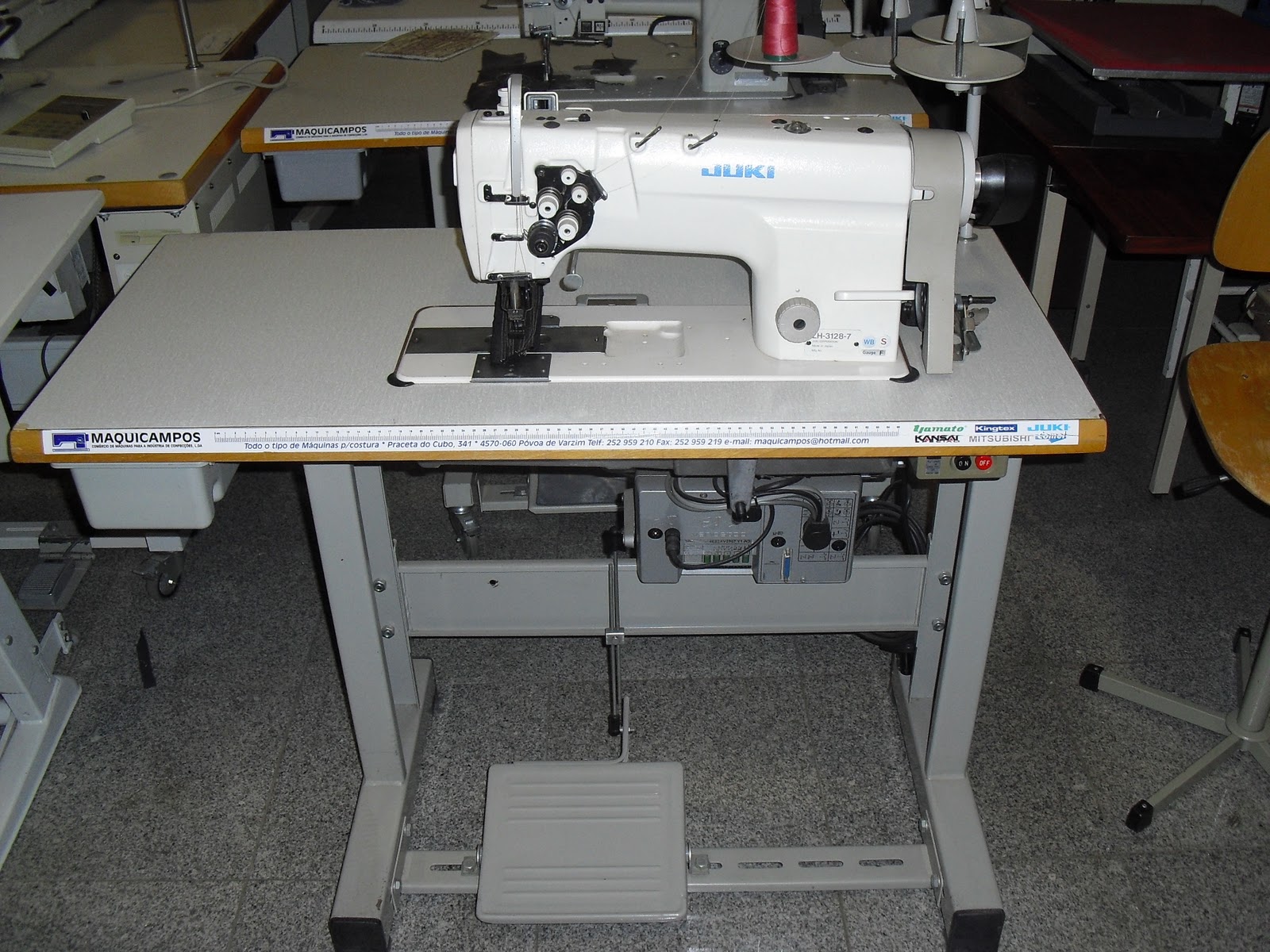 Máquinas de Costura Máquina de Costura de 2 Agulhas Juki LH31287