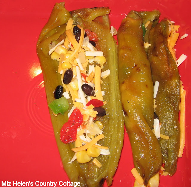 Hatch Green Chilies at Miz Helen's Country Cottage