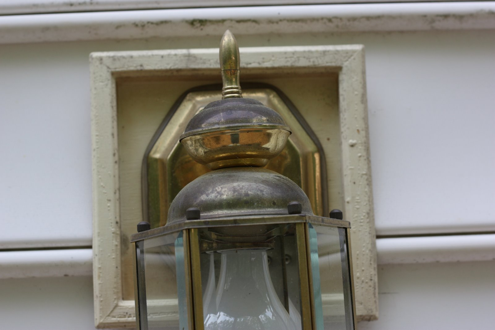 [outdoor+lightening.JPG]