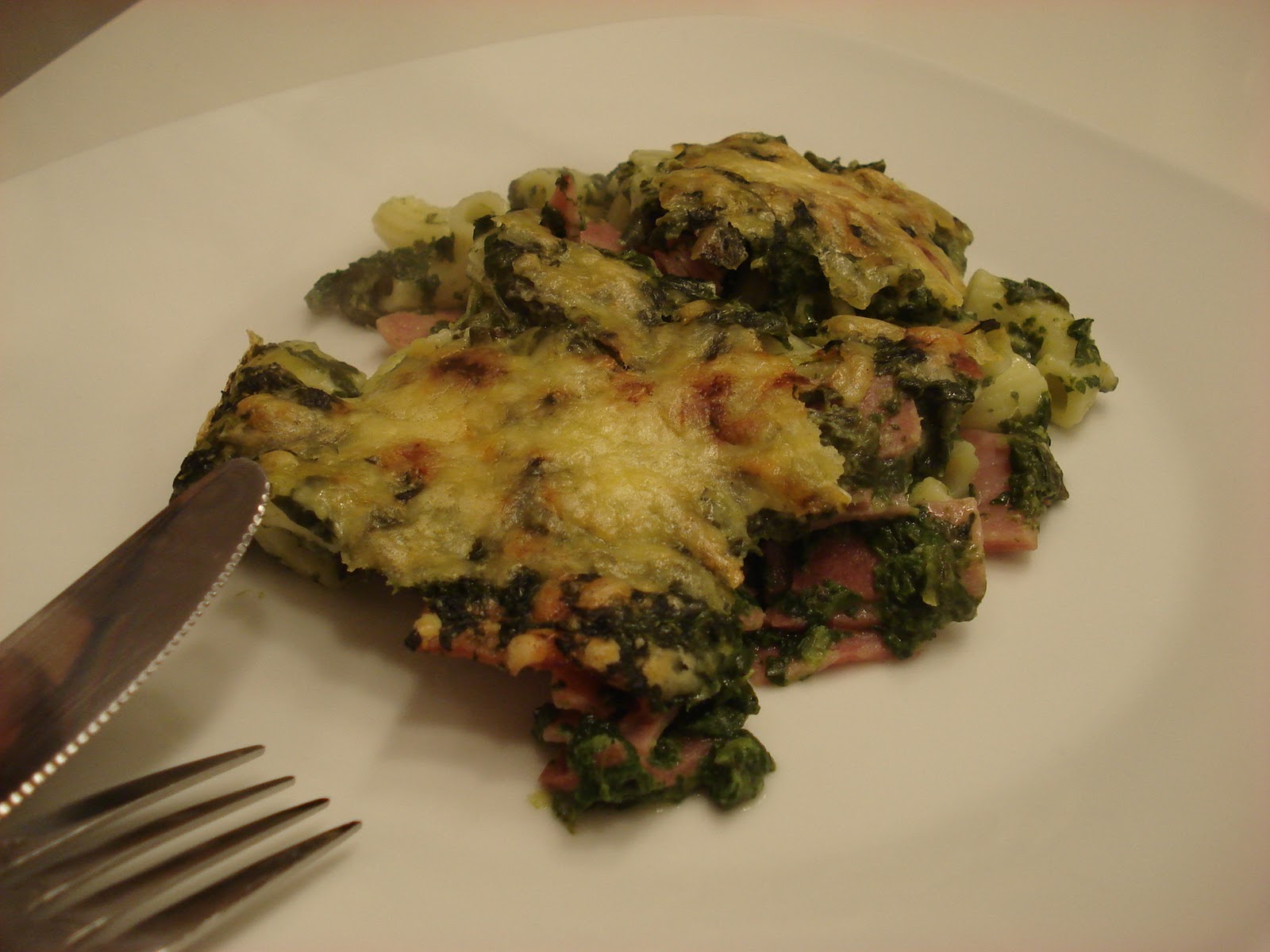 Küchengeheimnisse: Einfacher Nudel-Spinat-Auflauf