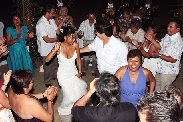 boda en playa, beach wedding, Oaxaca, México, Bodas Huatulco, Wedding Planner boda en playa, beach wedding, Oaxaca, México, Bodas Huatulco, Wedding Planner