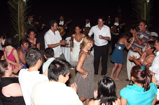 boda en playa, beach wedding, Oaxaca, México, Bodas Huatulco, Wedding Planner boda en playa, beach wedding, Oaxaca, México, Bodas Huatulco, Wedding Planner