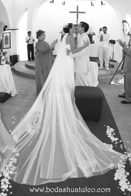boda en playa, beach wedding, Oaxaca, México, Bodas Huatulco, Wedding Planner boda en playa, beach wedding, Oaxaca, México, Bodas Huatulco, Wedding Planner