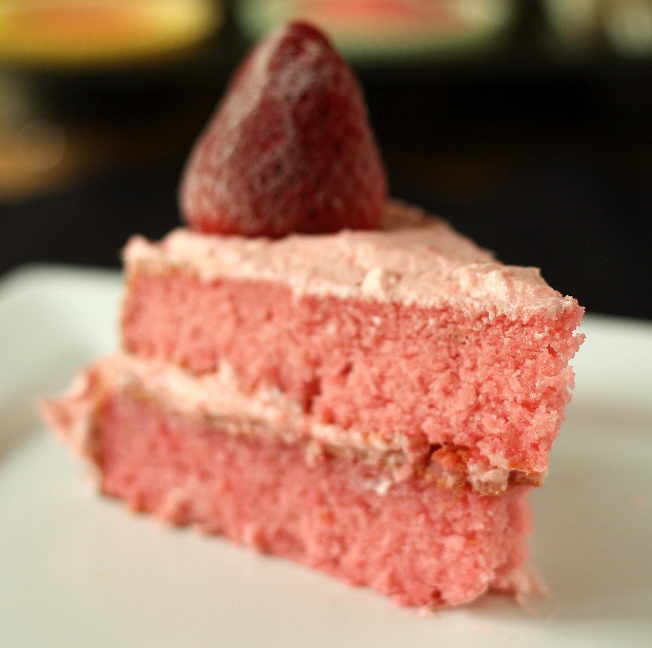 Mangio da Sola Strawberry Cake