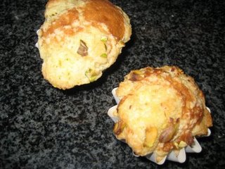 [muffins+de+pist+(6)DaniGatinhaCozinha.JPG]