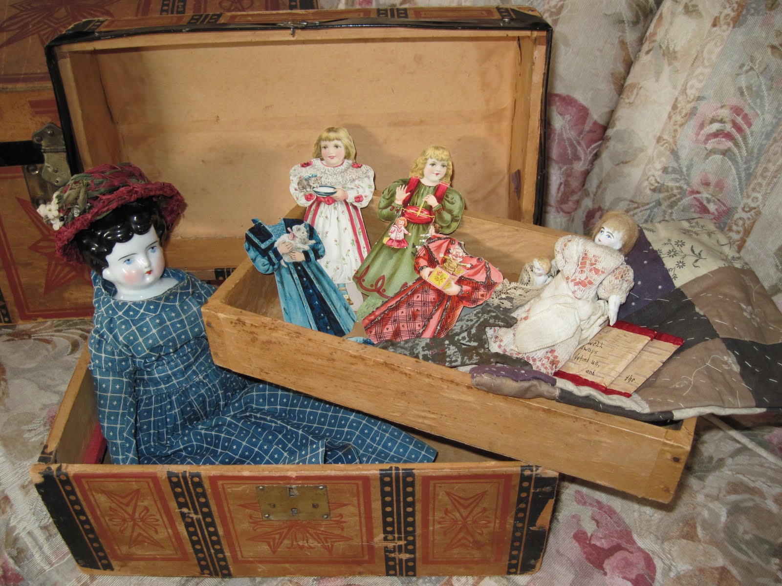 Tracy's Toys (and Some Other Stuff) (Another) Victorian Doll Trunk