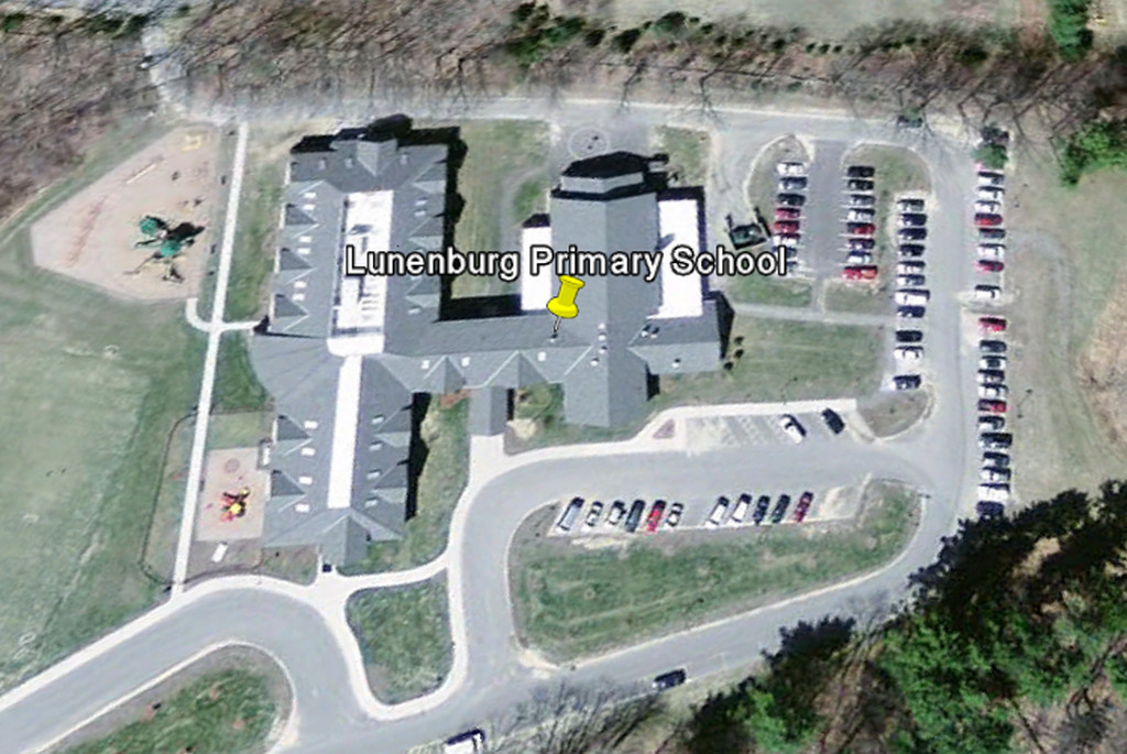 PhotosRUs2008: I totally got bogged down in Lunenburg, Mass