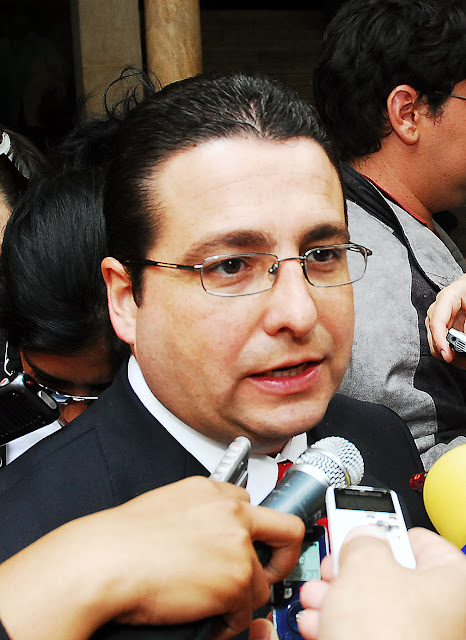 Resultado de imagen para foto de roberto ruibal corella