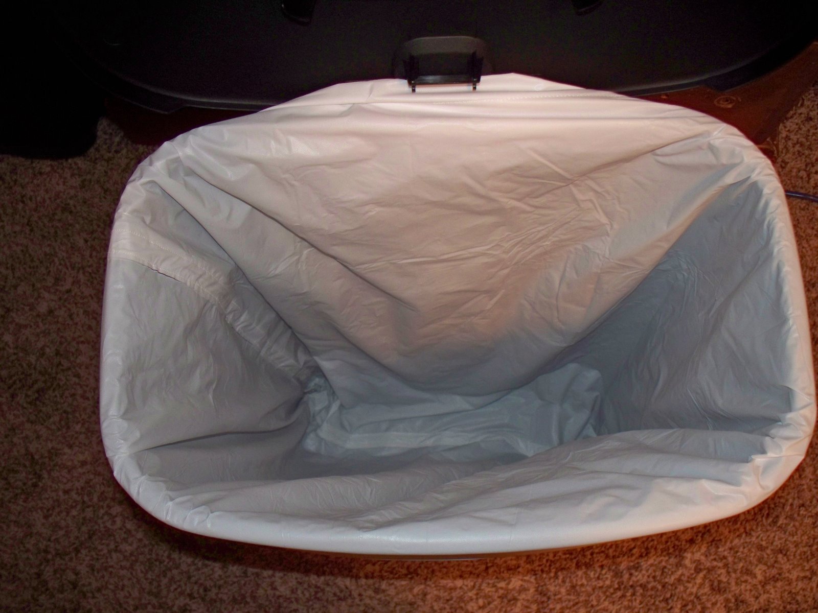 Mexico Nuts - Living Outside the Box: Reusable Trash Liner