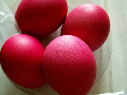 Cretan Diet Recipes How To Dye Red Eggs With Onion Skins For Greek cretan-diet-recipes-how-to-dye-red-eggs-with-onion-skins-for-greek