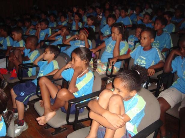 A Prefeitura mais perto de você: Professores de Escola Municipal inovam ...