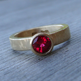 ruby gold ring