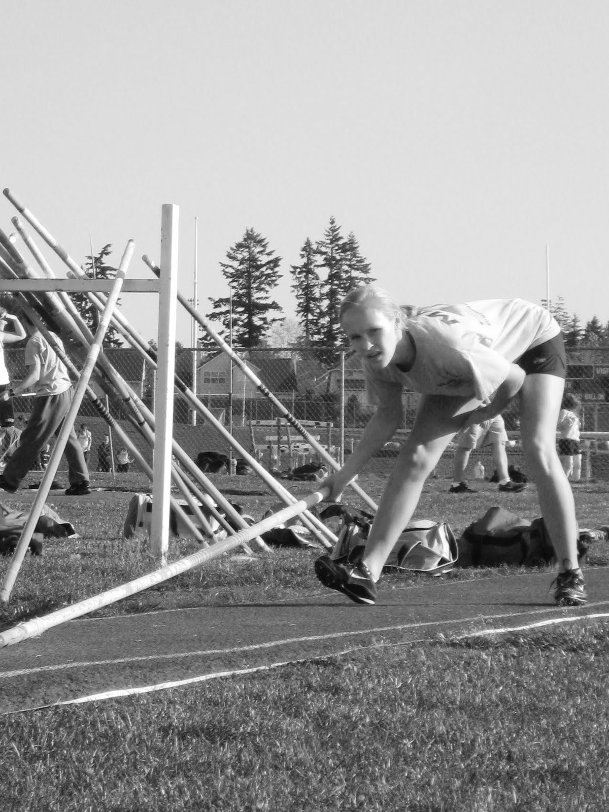 Feel The Picture High School Pole Vault