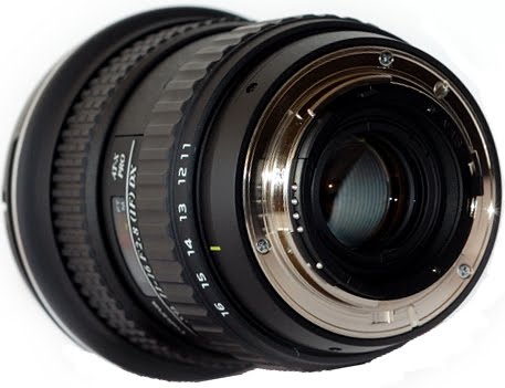 Tokina 11-16mm F2.8 AT-X 116 PRO DX Lens Lateral-Back View