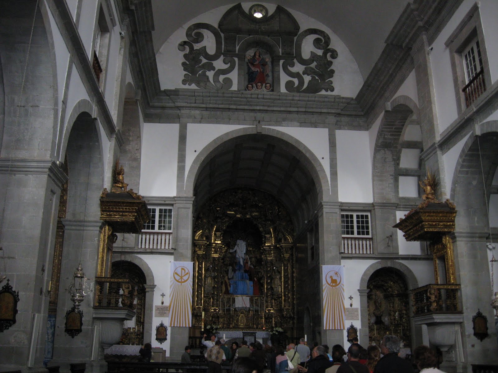 [biblioteca_0254.JPG]