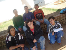 Meninos da festa da Escola