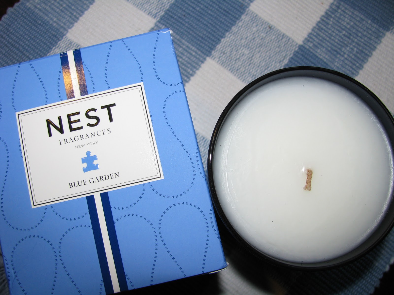 The Beauty Alchemist NEST Blue Garden Candle for Autism Speaks