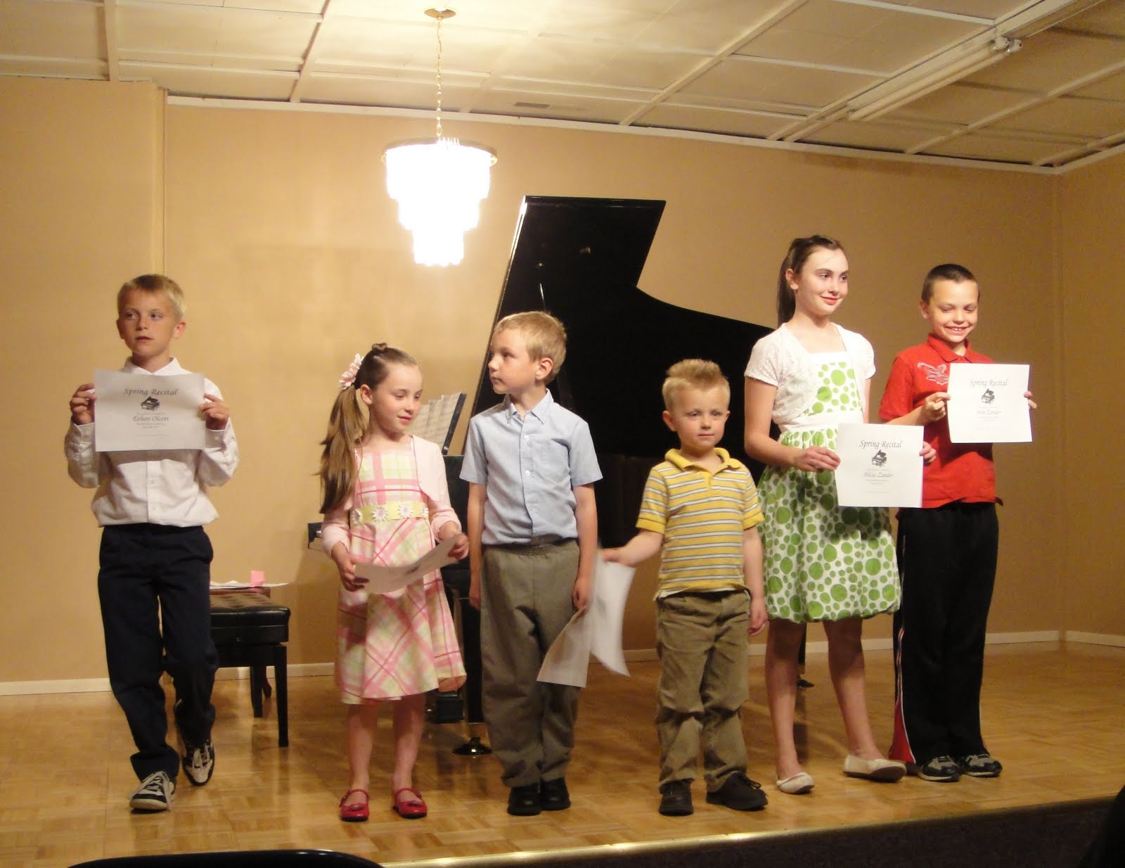 Heather and Randy's Family Blog: Piano Recital
