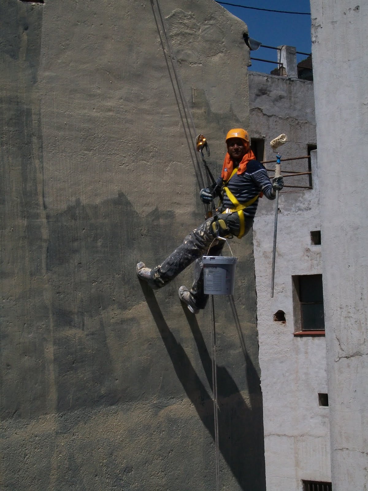 Web Cubiertas Madrid 644 34 87 47 Madrid 91 616 06 61: Pintar Patios