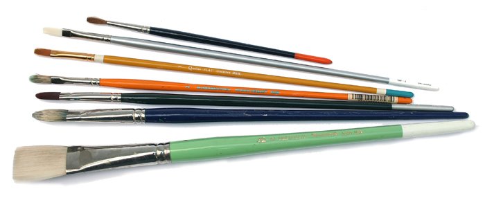 [BrushesonTable..WTlg.jpg]