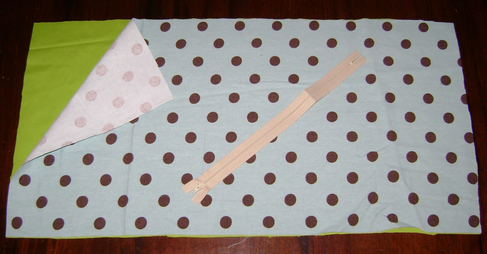 Take time to smell the rose How to make a Wet Bag for Cloth Diapers