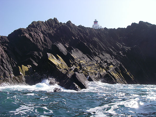 [skokholm-lighthouse-2.jpg]