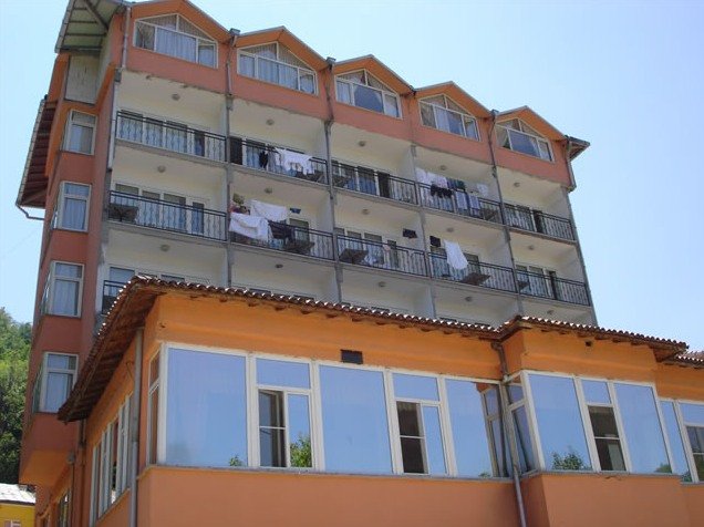 [oylat+güven+Termal++otel.jpg]