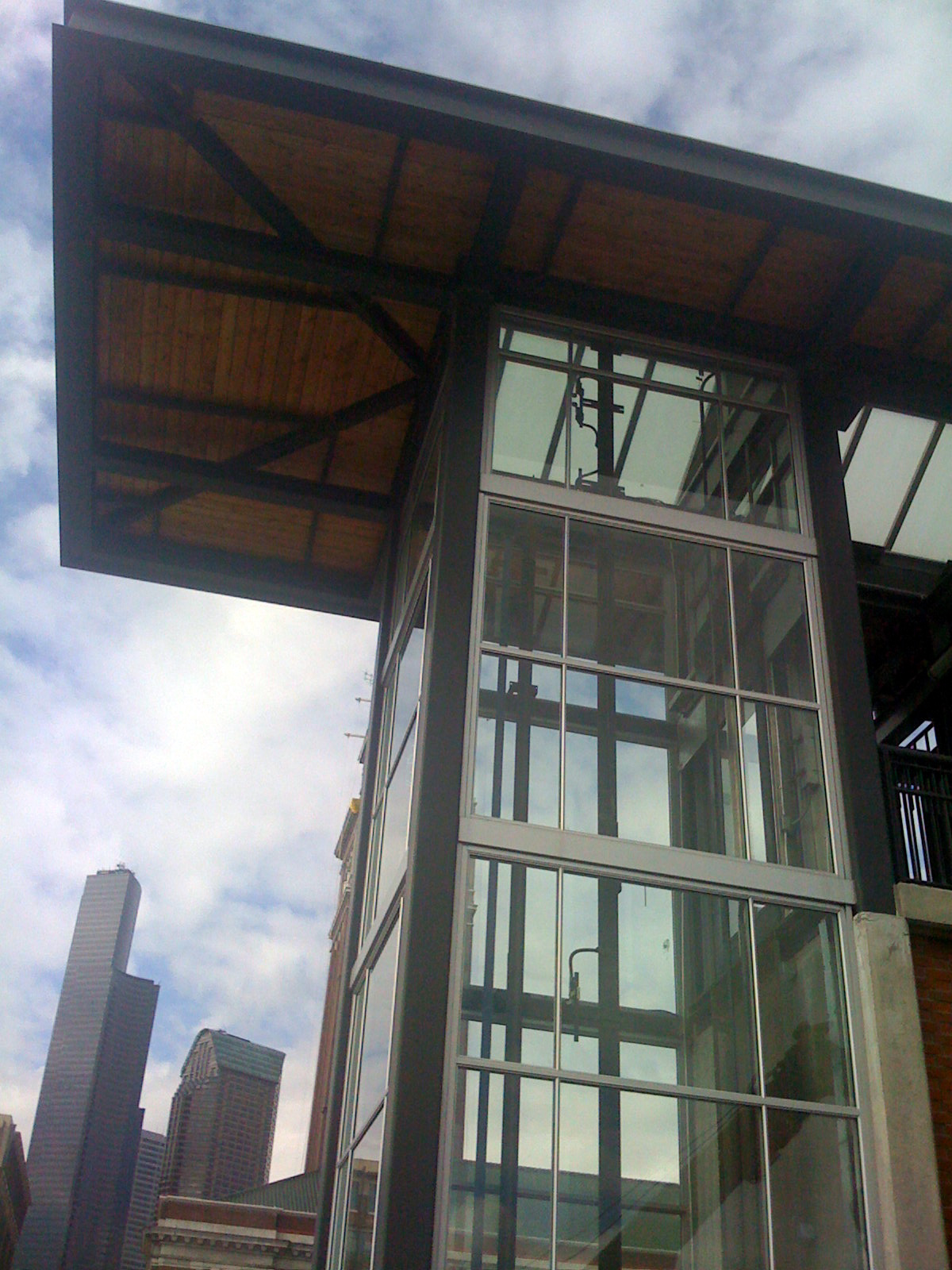 [IMG_0565-702442.JPG]