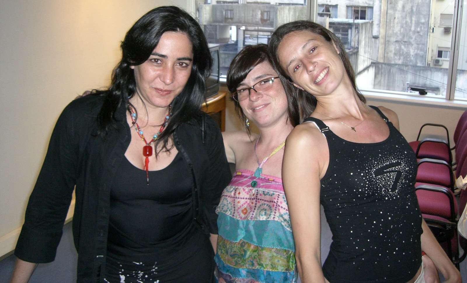 Desvaneciente Chicas Enamoradas