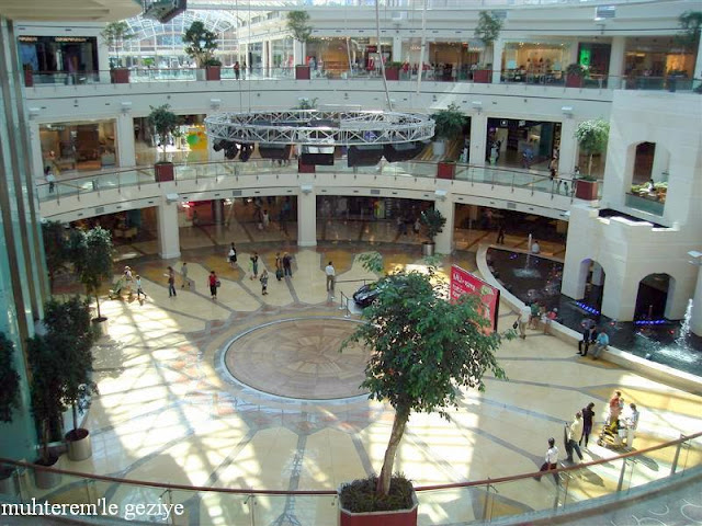 İstinye Park Alışveriş Merkezi iç mekan resimleri İstinye Park