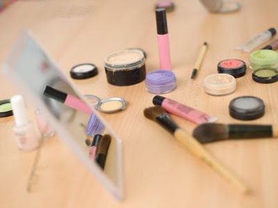 [0603Makeup1.jpg]