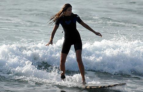 Surfing queen