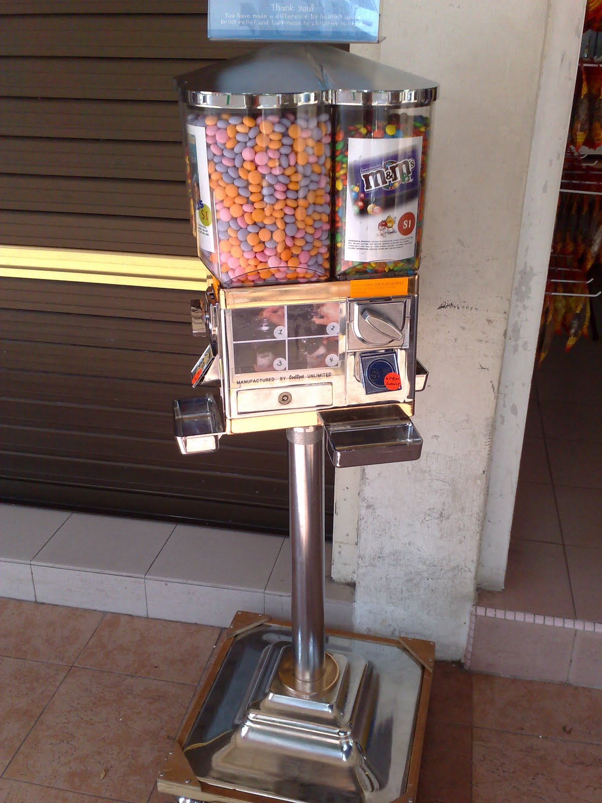 [CandyVendingMachine.jpg]