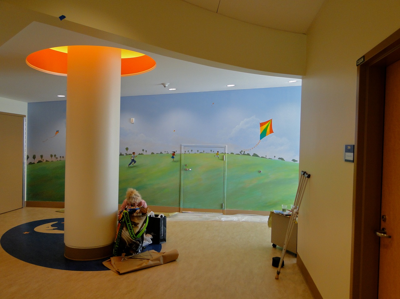 Ken Goldman NWS, AWS CHILDREN'S HOSPITAL MURAL AND WALLCOVERINGS