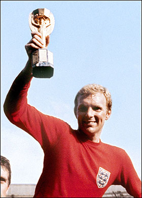 http://2.bp.blogspot.com/_F8t5ABx1UE4/S-gHmIEf9TI/AAAAAAAAAP0/LMSIYzUizcI/s1600/bobby+moore.jpg