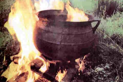 [caldeirao_bruxas_1.jpg]
