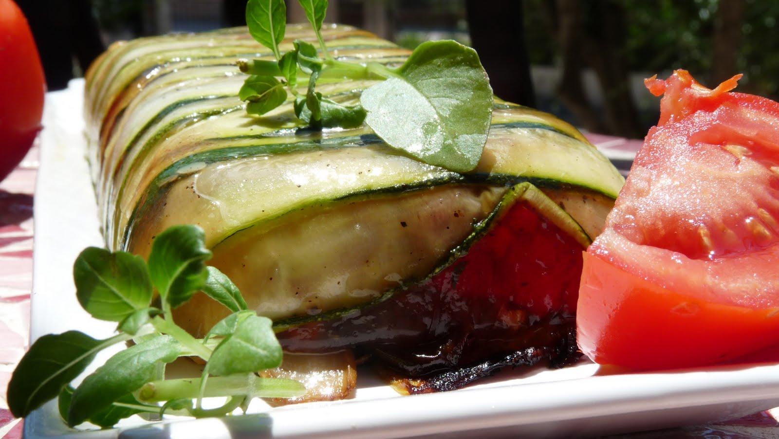Gourmandise et Cuisine Terrine de Légumes Du Soleil au Basilic et