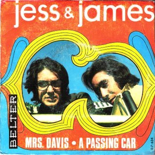 [M092.Jess&James.jpg]