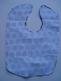 THE SEWING DORK: Baby Bibs from Scraps