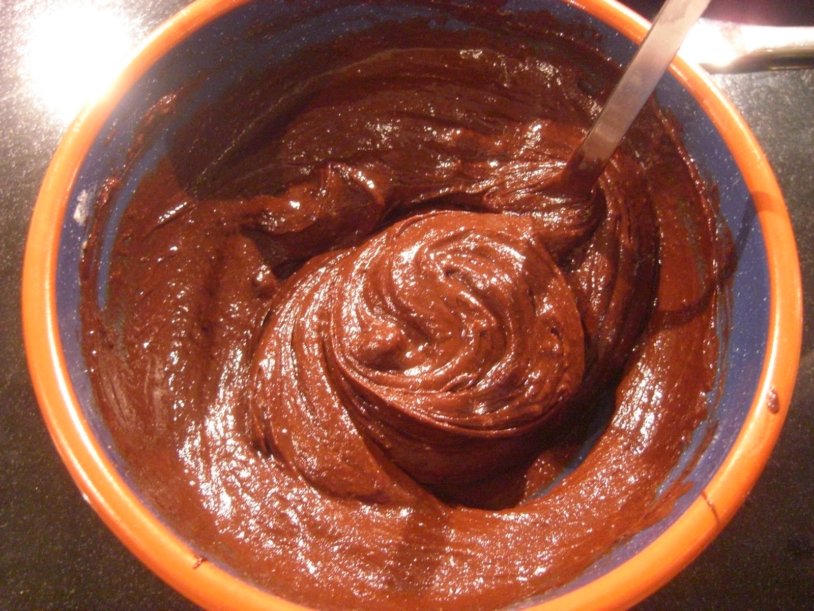 Überall &amp; Nirgendwo: Kleine Schokokuchen auf Himbeer-Cranberrykompott