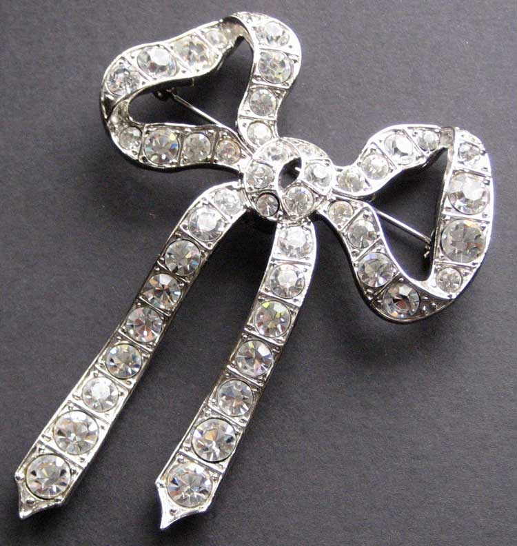 Gillian Horsup Vintage Jewellery BUTLER & WILSON LARGE PASTE BOW BROOCH