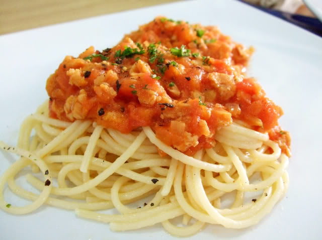 Simply Western Food in Indonesian Taste Spaghetti  Bolognese