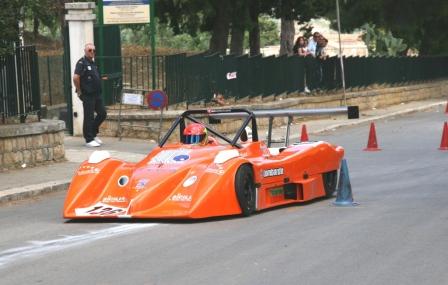 Il vincitore Andrea Raiti (Osella PA 21S Honda)