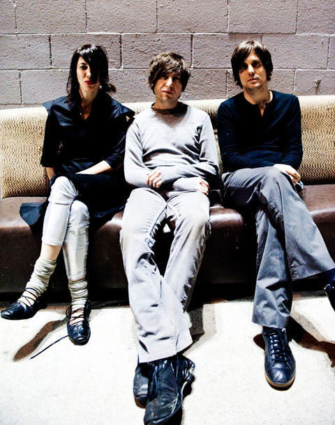 Reviews and Articles Autolux 'Transit Transit'