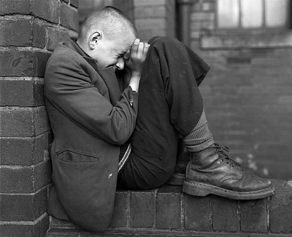 [artwork_images_911_363278_chris-killip.jpg]