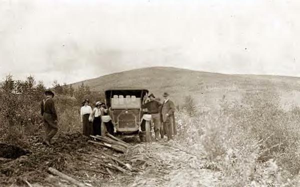 Car Trip 1900