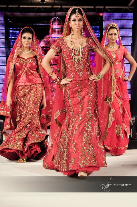  Asian  Fashion Blog Bombay Stores  catwalk at Asian  Bridal  