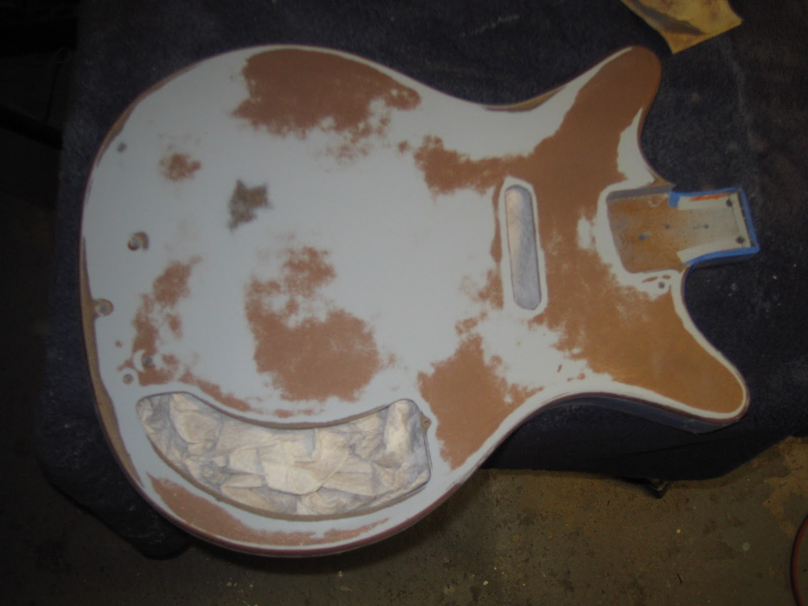 The Guitar Garage 1965 Danoelectro Shorthorn Bass Refinish