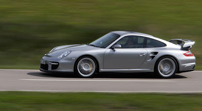 “Porsche_911_GT2-997”id="BLOGGER_PHOTO_ID_5086753623267367186"