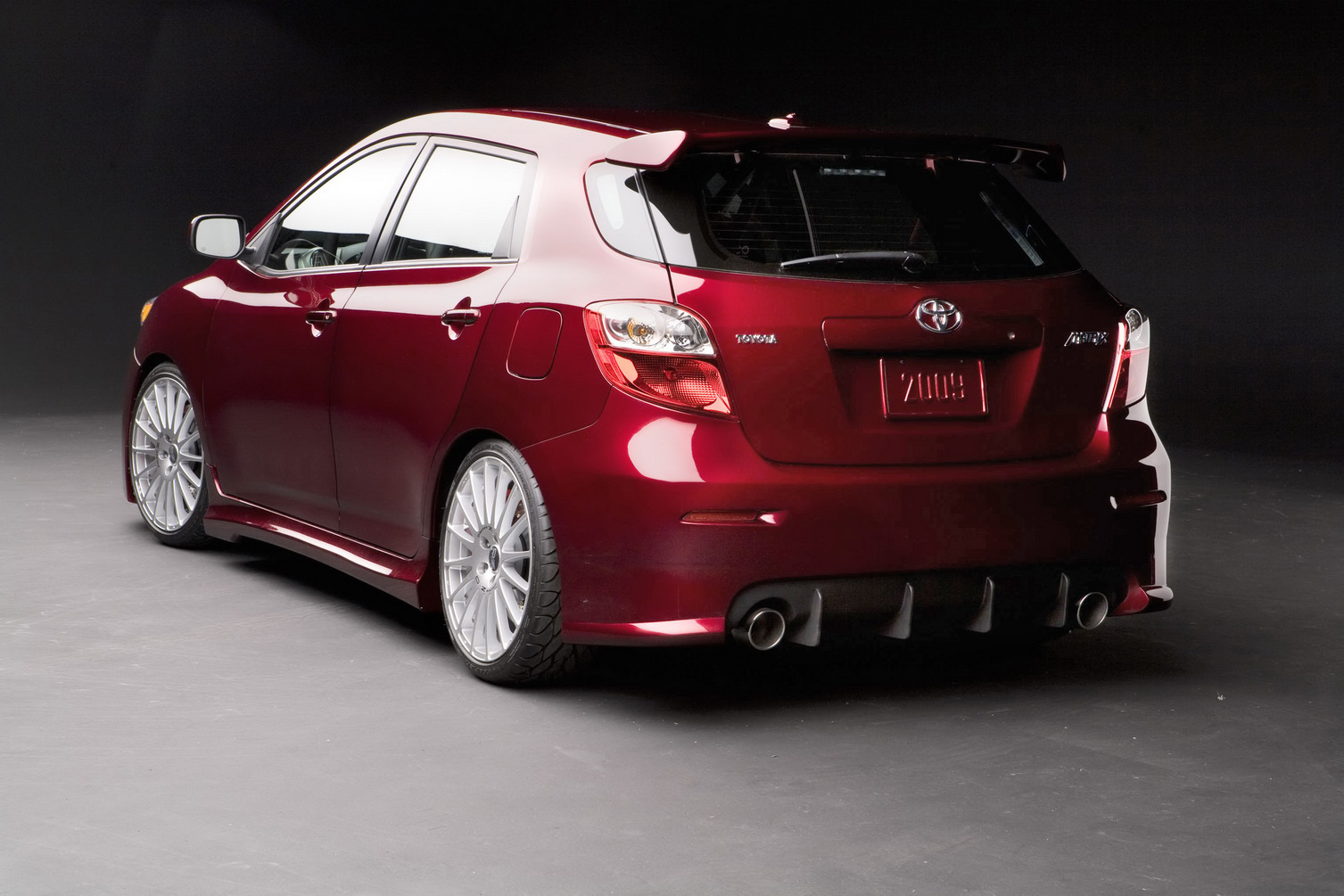 Hatchbacks Toyota Matrix Xr Detail Review